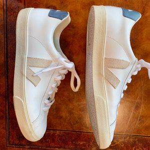 VEJA - Leather sneakers - Size US Womens 8 (EUR 39) - White with Tan and Navy